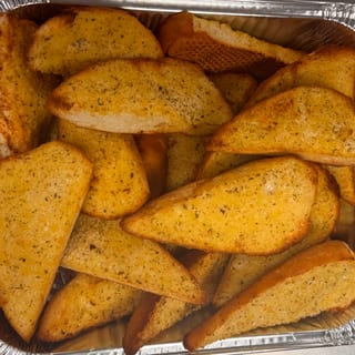 Garlic Bread Tray (10 Half Slices )